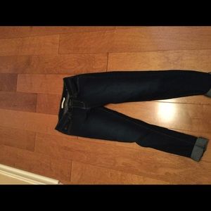 levi dark wash skinny jeans